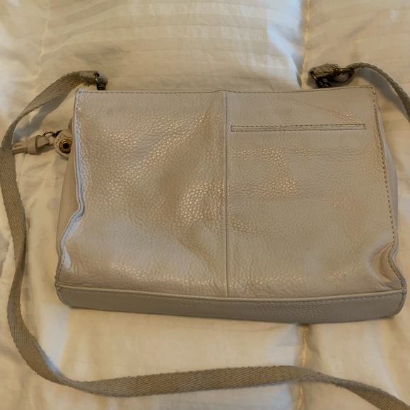 White purse - Picture 2 of 3